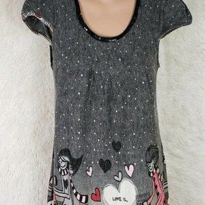 Vegas Collection Paris Size 2 Dress Cap Sleeve Love Is Graphic Acrylic Blend K